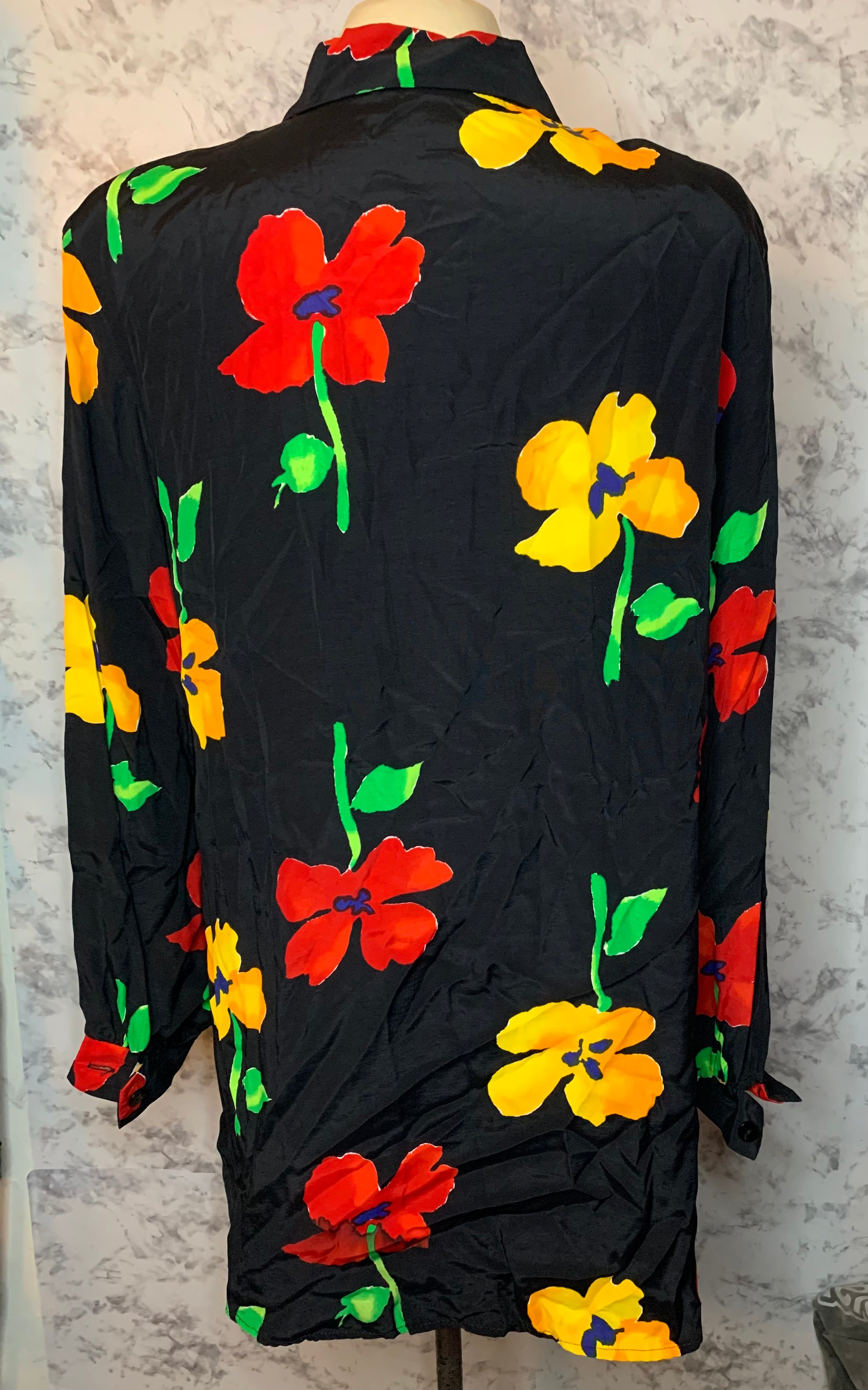 Vintage “Betsy’s Things”Floral blouse