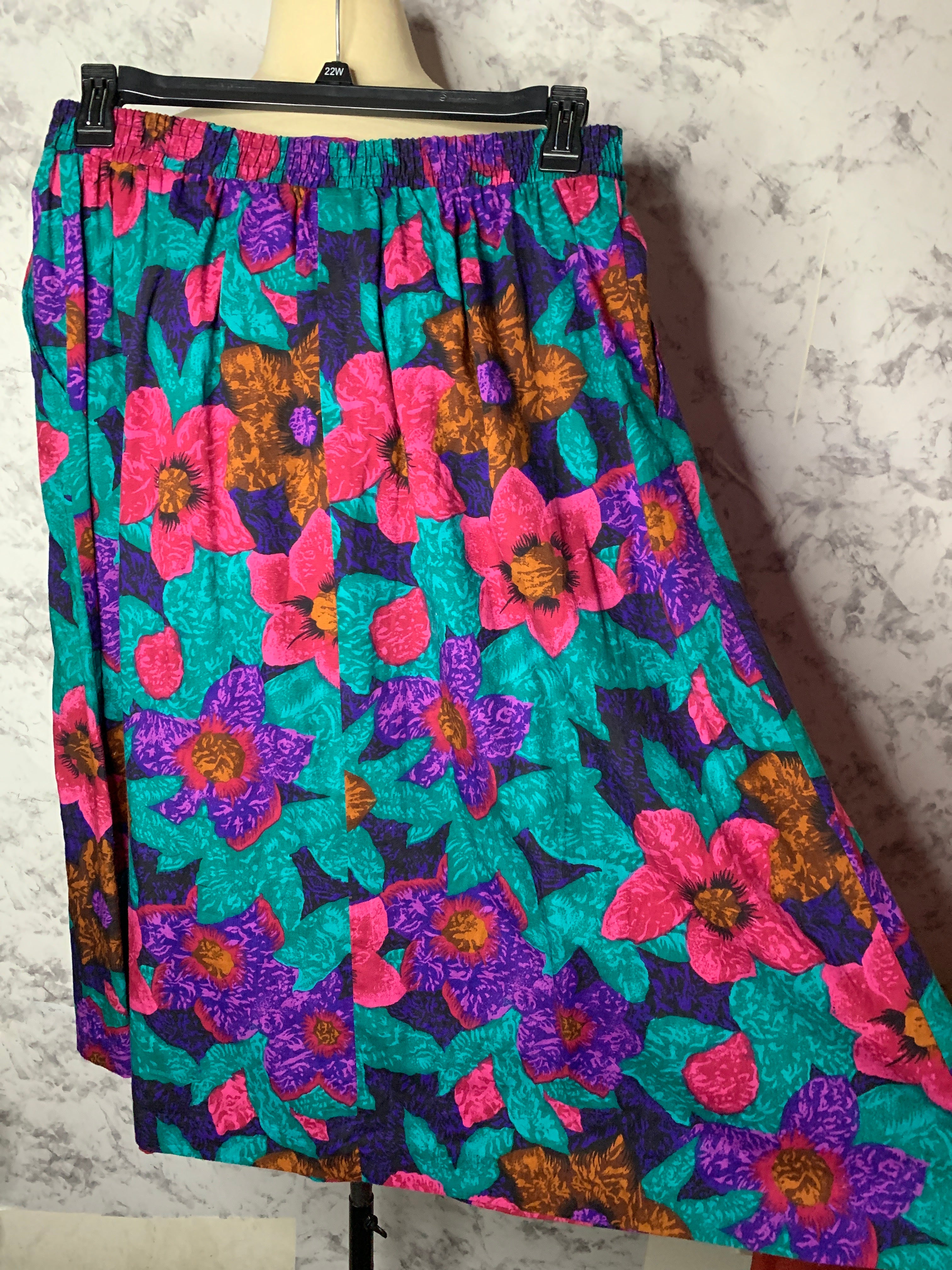 Vintage floral skirt