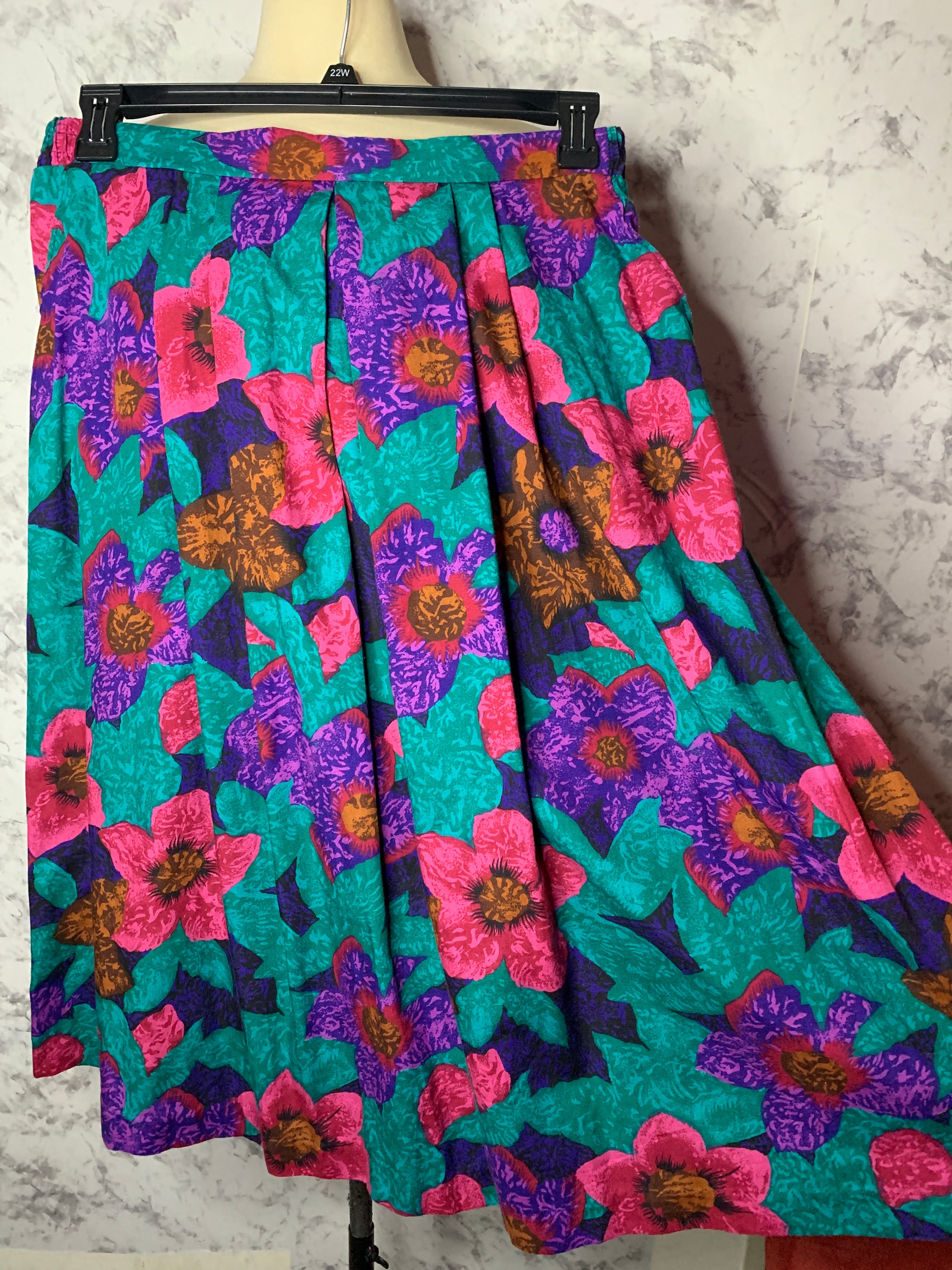 Vintage floral skirt