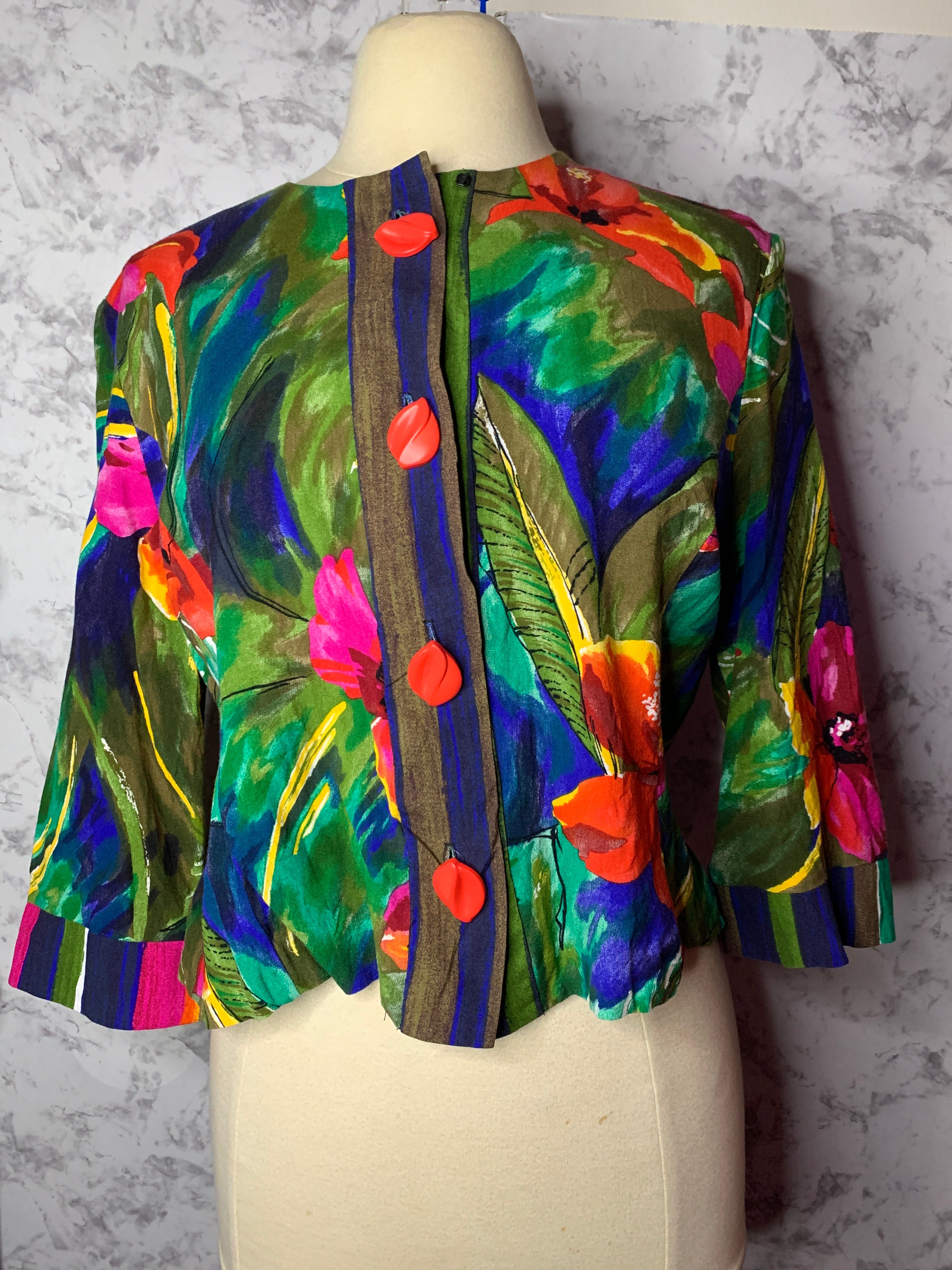 Vintage Floral cropped  blazer