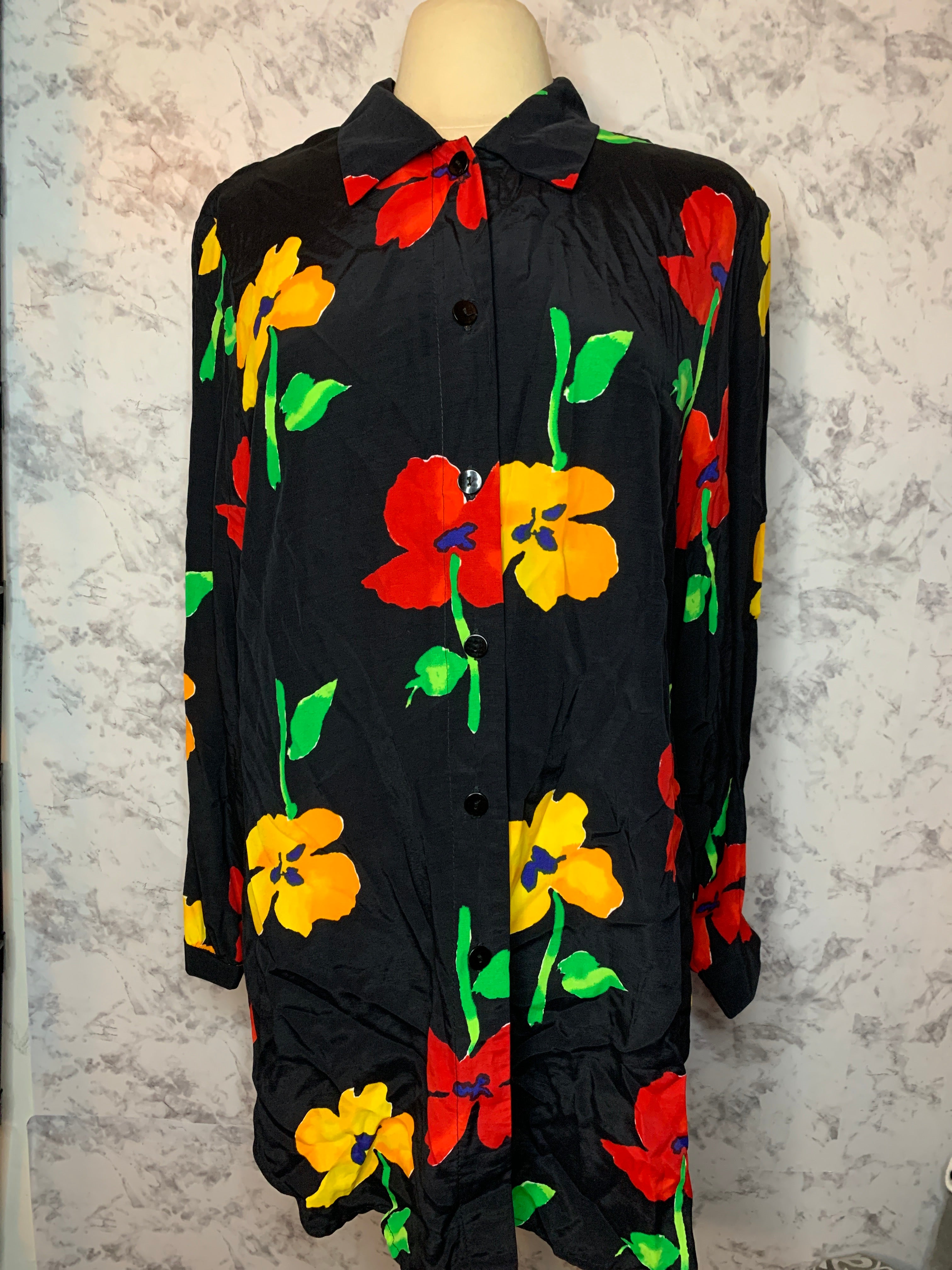 Vintage “Betsy’s Things”Floral blouse