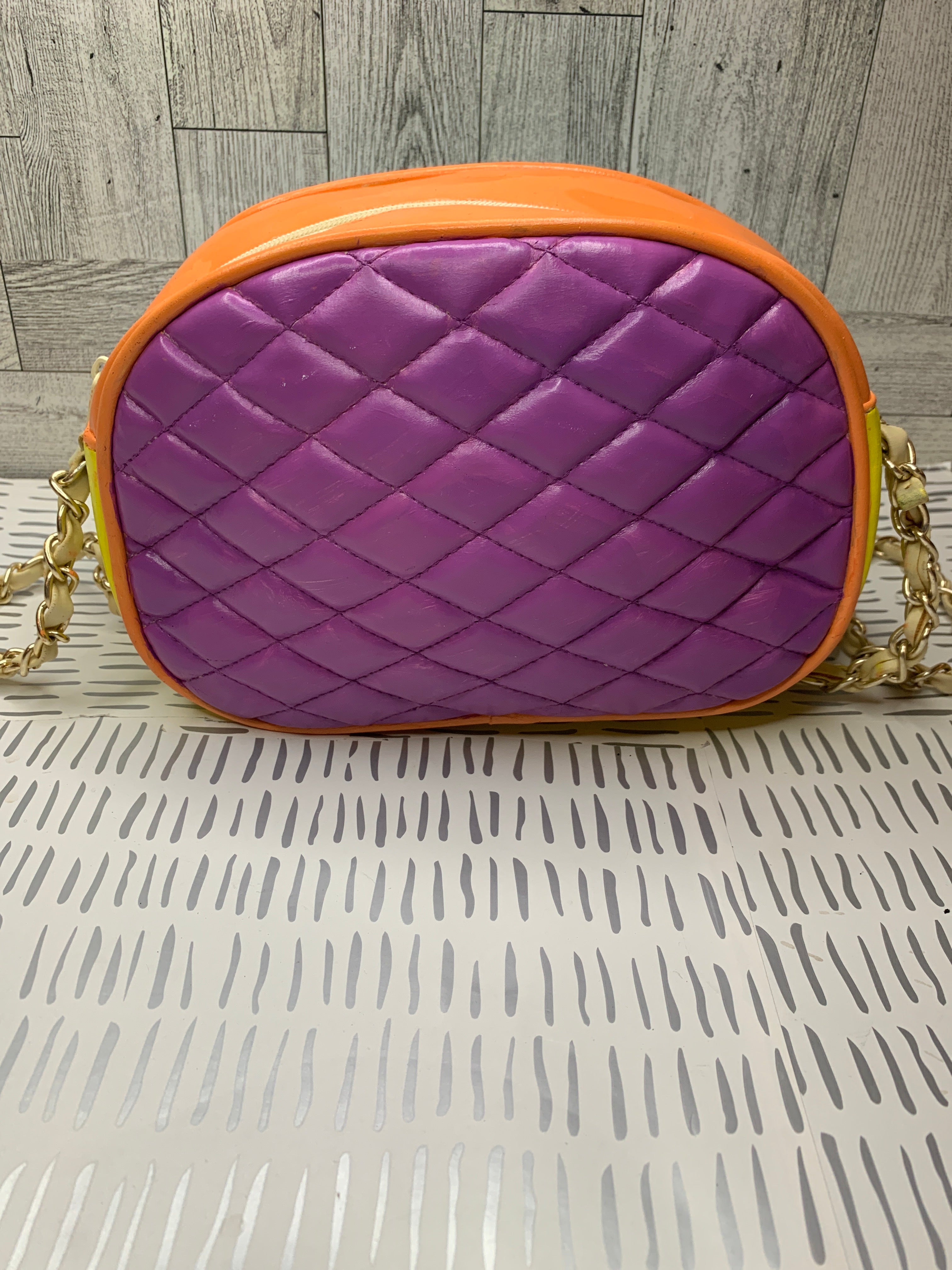 Colorful quilted bag