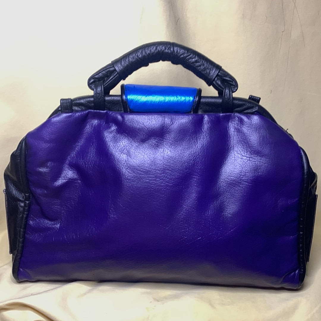 Vintage Noble Inc. Leather handbag