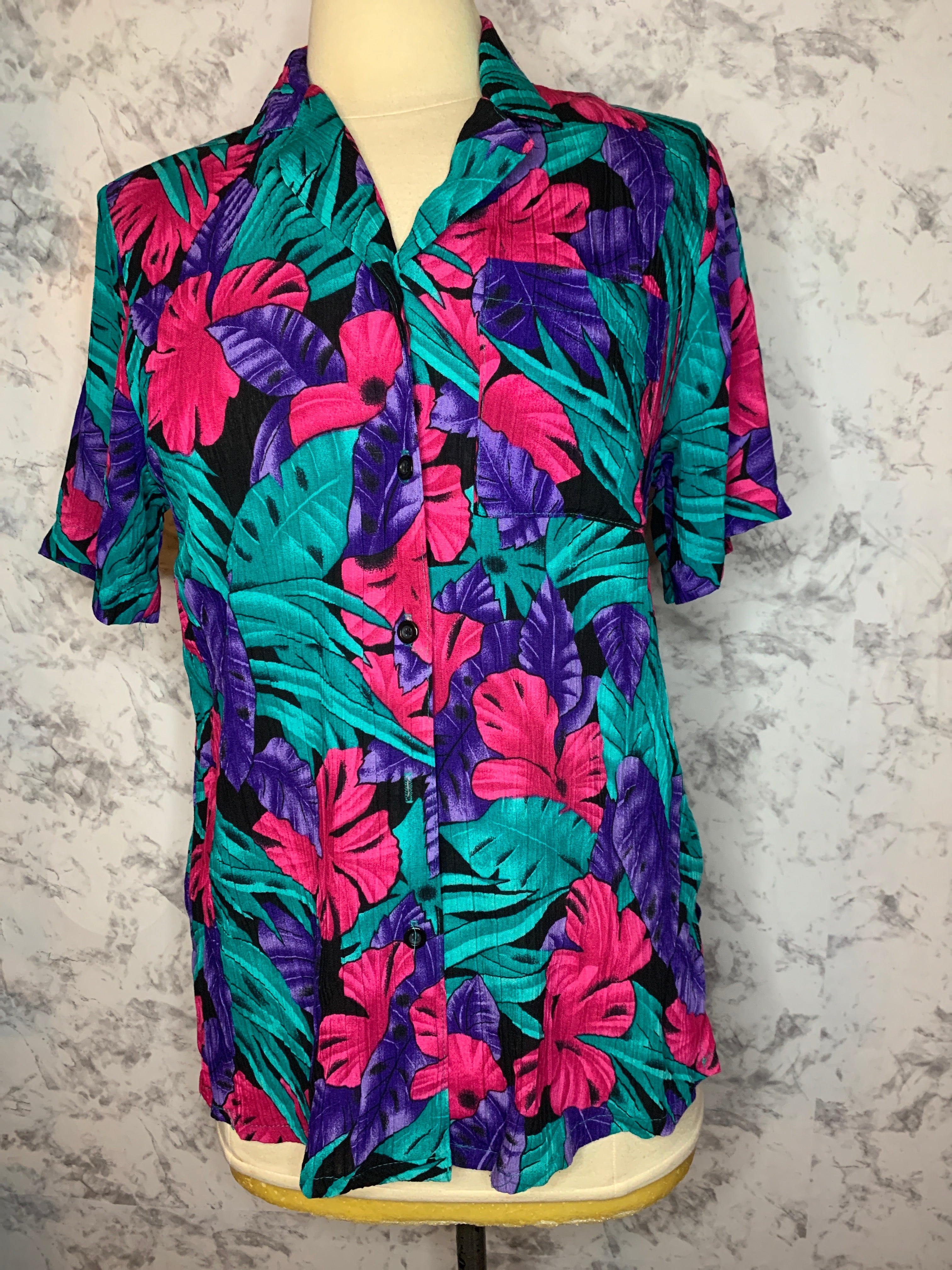 Vintage Alfred colorful blouse