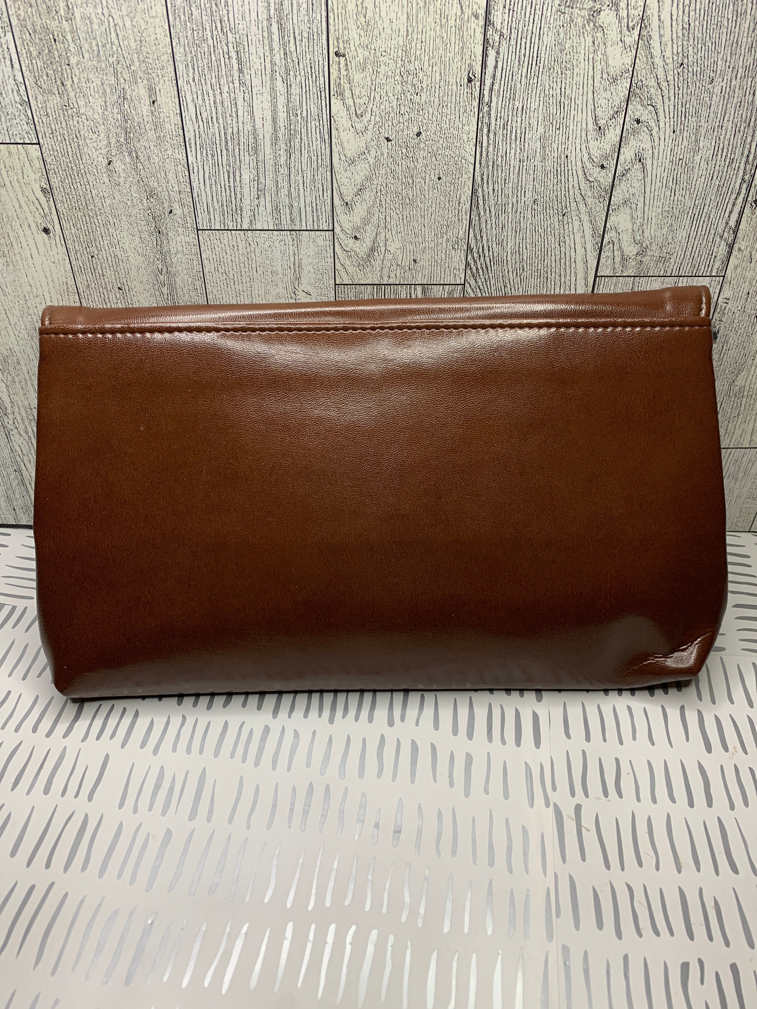 Brown clutch