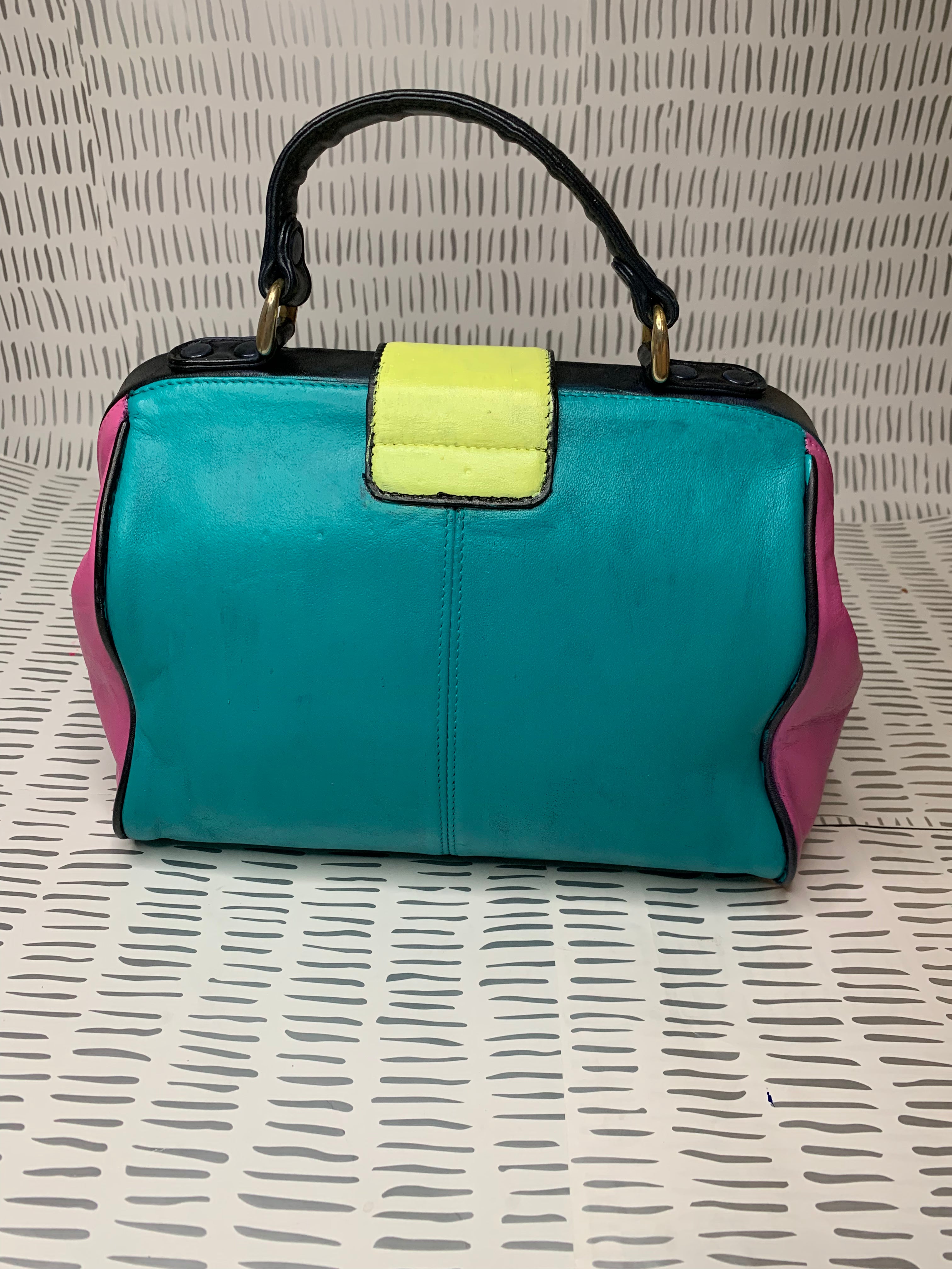 Vintage doctor style handbag