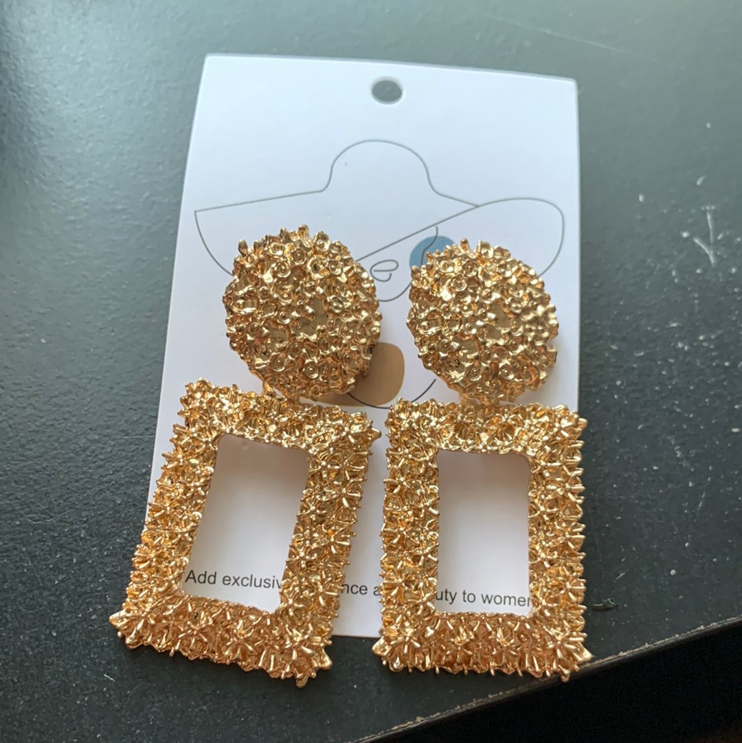 Gold dangle earrings