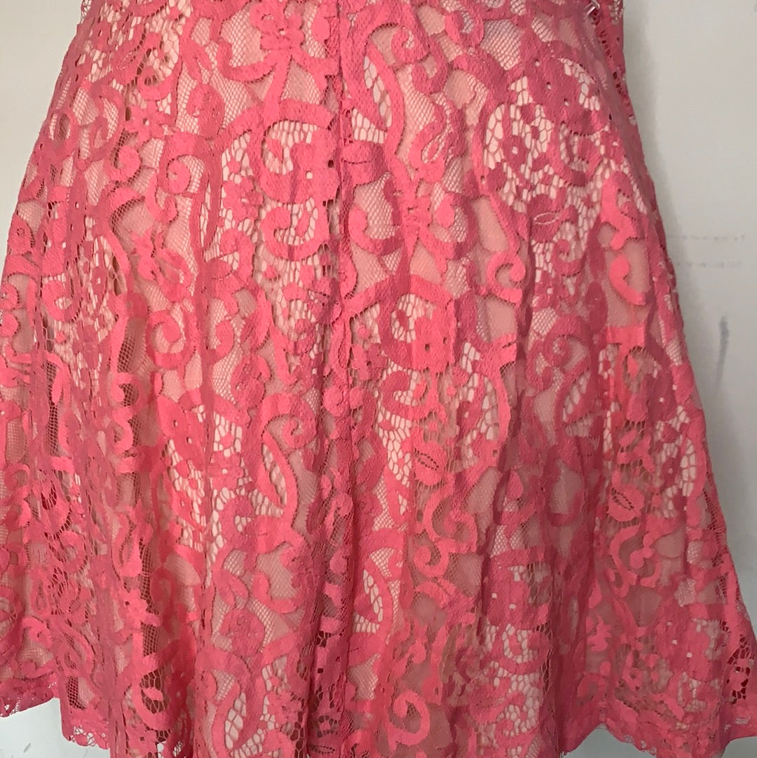 Pink lace detailed skirt
