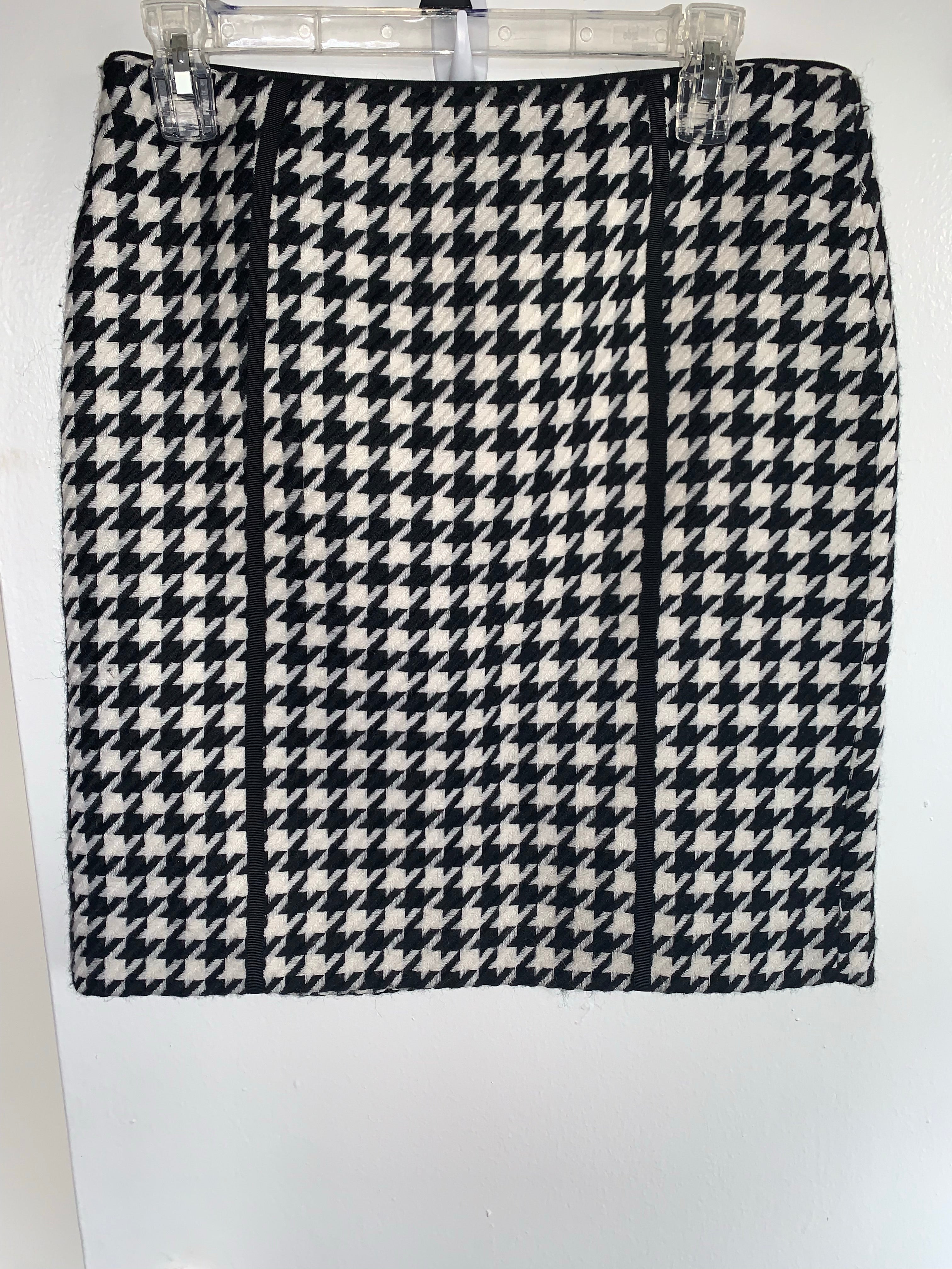 White House Black Market houndstooth skirt